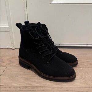 Rothy’s Laced Lug Boot - size 6